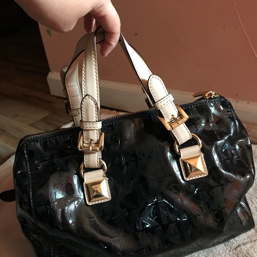 Bags - Picture 5 of 8